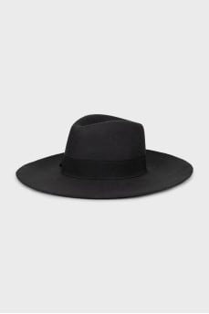 Wool hat with bow
