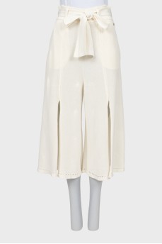 Knitted culottes with slits