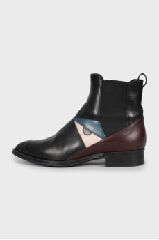 Pointy toe boots