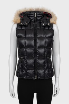 Quilted vest with hood