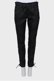 Black skinny jeans