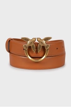 leather belt with brand logo