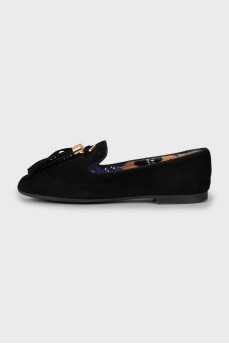 Suede moccasins with decoration