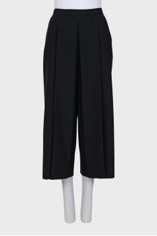 Black straight culottes