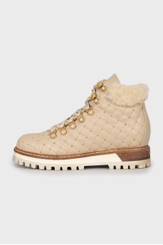 Insulated boots decorated with rhinestones