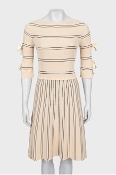 Knitted dress with combined stripes