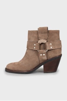 Suede ankle boots with slanted heel
