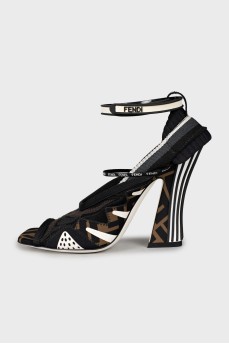 Sculpted heeled sandals