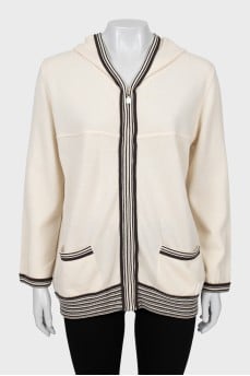 Cashmere cardigan with hood