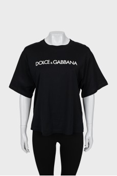 Loose T-shirt with brand logo