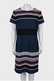 Short sleeve fitted dress