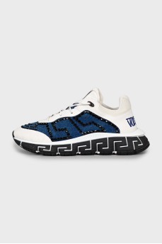 Men's sneakers decorated with rhinestones
