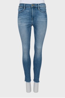 Skinny fit jeans with raw hem