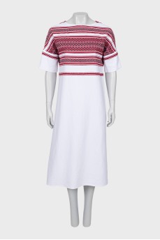 Shift dress with embroidery