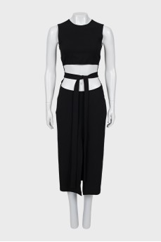 Black dress with front slit