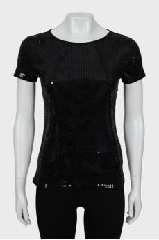 Fitted T-shirt decorated with sequins