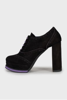 Two-tone perforated ankle boots