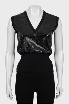 V-neck combination top
