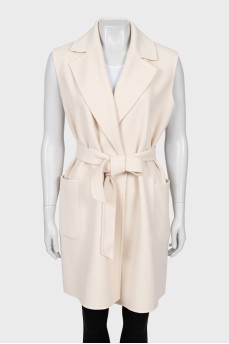 Wool vest with wrap