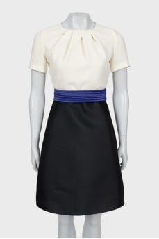 Black and white dress with contrasting belt