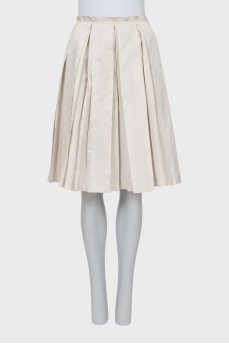 White pleated skirt