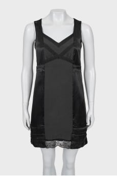 Silk dress decorated with lace