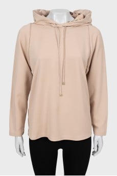 Beige hoodie with raised seams