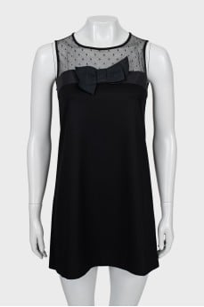 A-line dress decorated with mesh