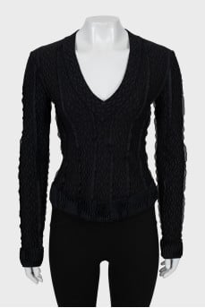 Longsleeve decorated with frills and a tag
