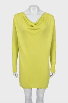 Knitted dress with long sleeves