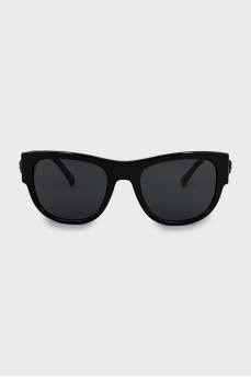 Чорні сонцезахисні окуляри wayfarer