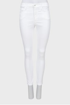 White high-waisted skinny jeans