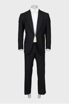 Men's suit with sash and bow tie