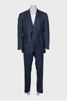 Men's wool suit with checkered print