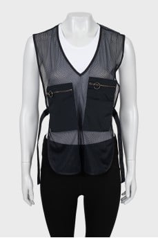 Mesh vest with patch pockets
