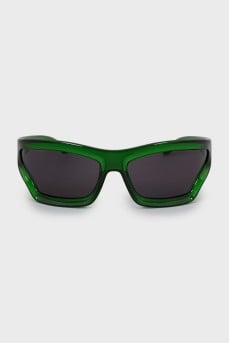 Green oval sunglasses