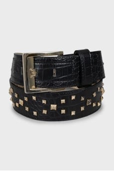 Embossed belt decorated with studs