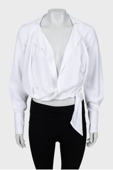 V-neck cropped blouse
