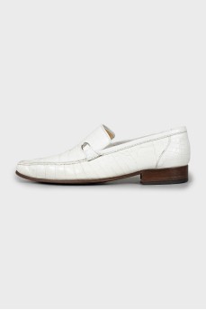 Men's loafers with embossed leather