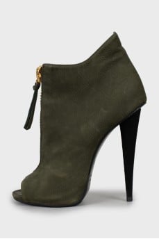 Leather ankle boots with suede heels