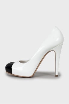 Black and white patent leather shoes