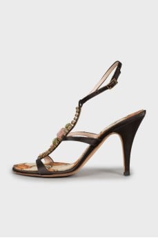 Textile heeled sandals with decor