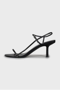 Black leather sandals with straps