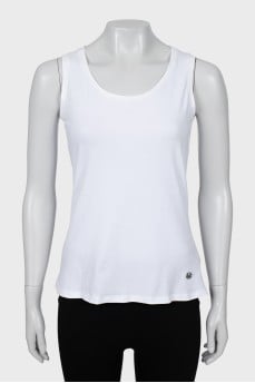 White fitted tank top