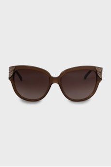 Cat eye sunglasses with decor