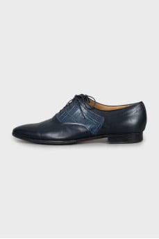 Men's blue shoes with embossed leather