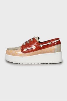 Leather loafers in a combination of colors