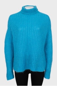 Loose turtleneck sweater