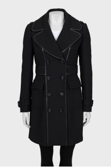 Double-breasted coat with patch pockets