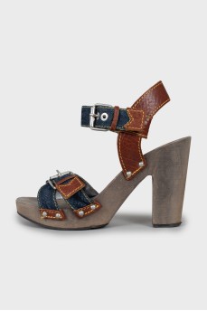 Sandals with wooden soles
